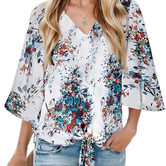 Tops - Floral Women's Top - Multicolor